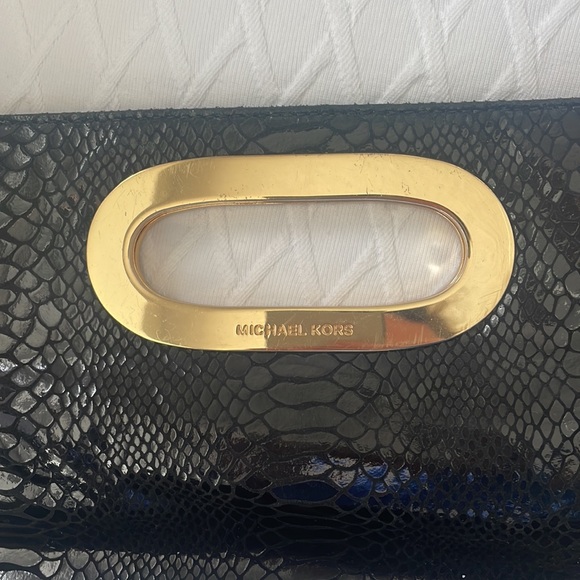 Michael Kors 🔥 Black Reptile Embossed Leather Clutch - Picture 2 of 4